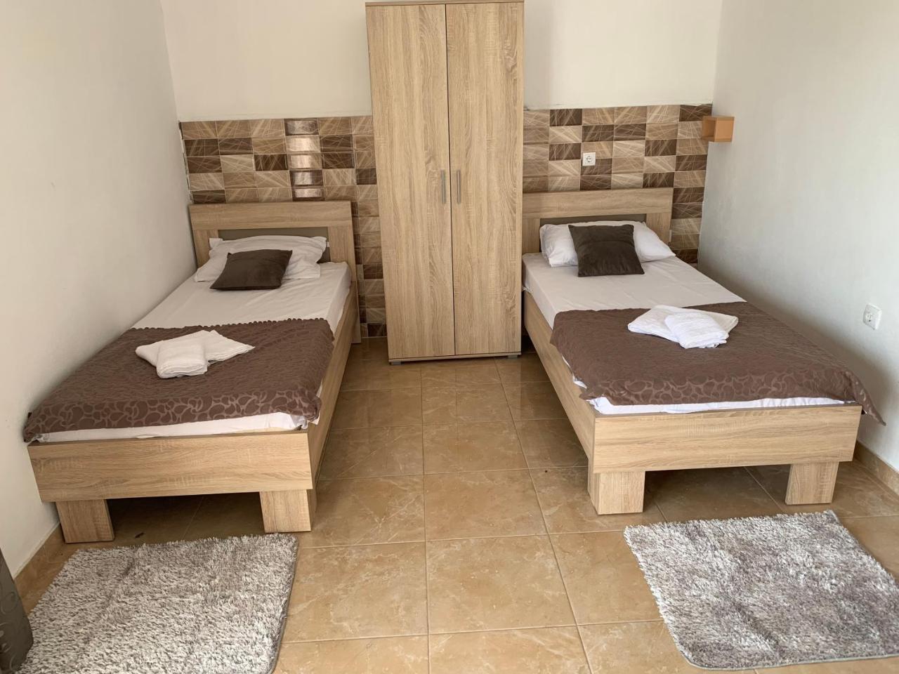 Cekaj Palace Appartement Ulcinj Buitenkant foto